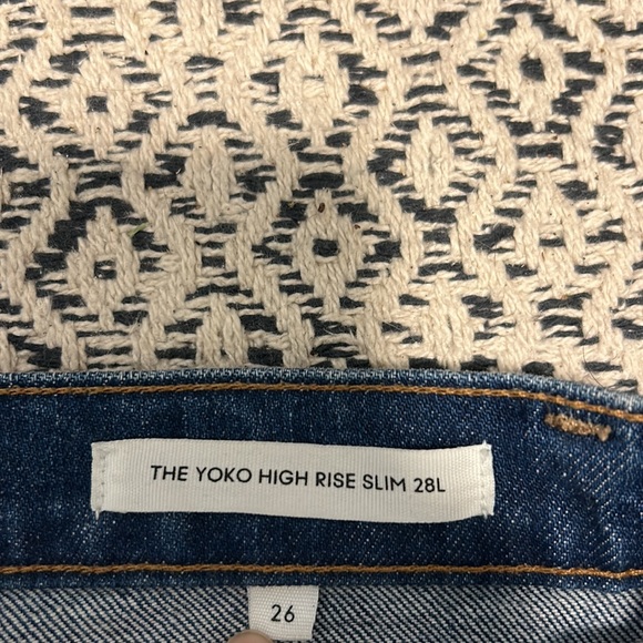 Denim forum took high rise slim. - Picture 3 of 4